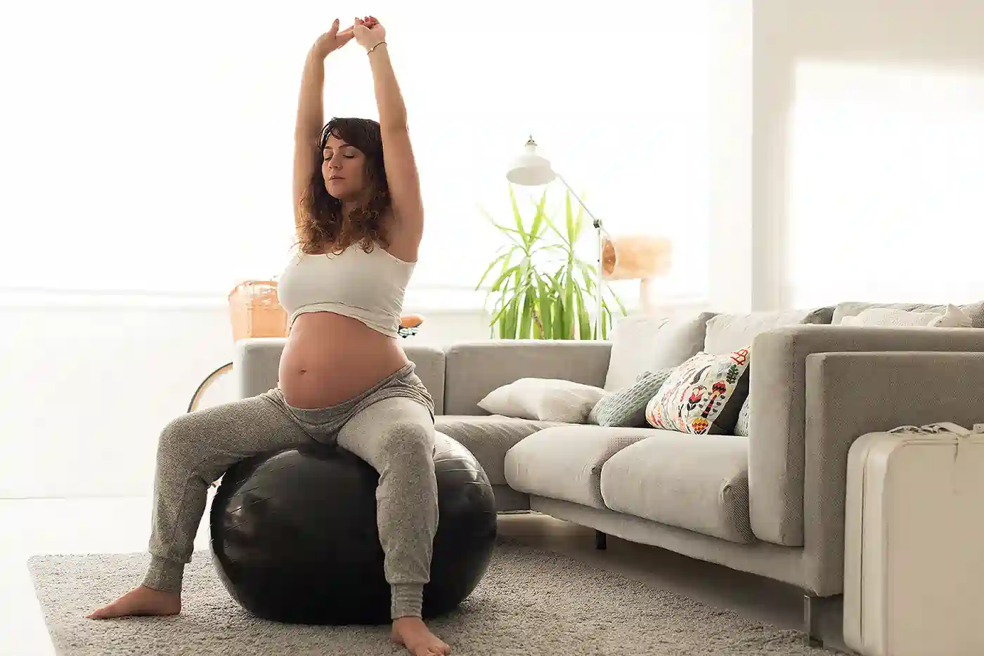 How to Support Your Core Safely During Pregnancy Fareham